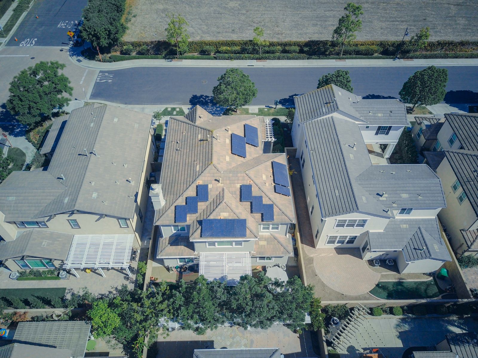 Homes with solar panels — Zonpa Solar